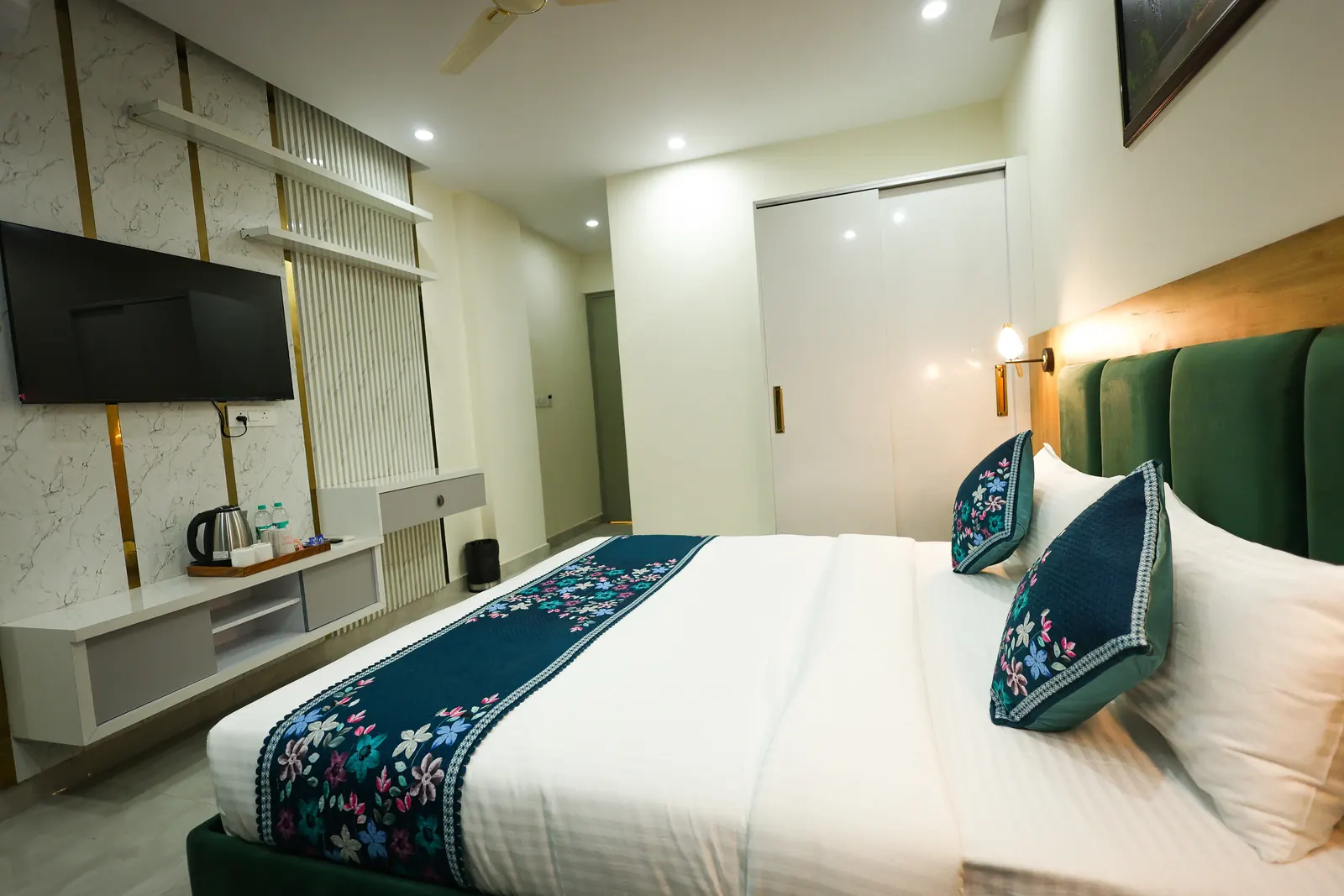 Premium Room – Comfort with a Balcony – photo 2