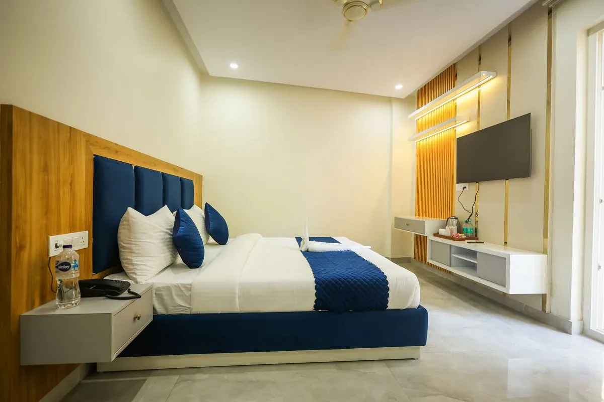 Luxury Family Room at Roots & Peaks